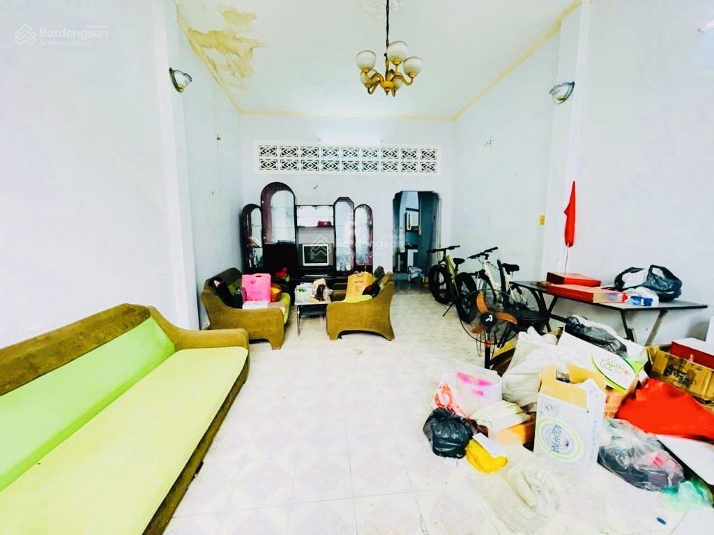 Bán nhà đường điện biên phủ phường bàn cờ q3 dt 70m2 ngang 4,2m đẹp 2 tầng btct giá chỉ 10,5tỷ
