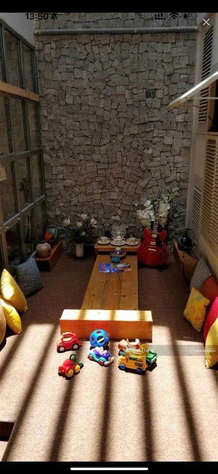 Bán nhà 3 tầng mặt tiền trần văn dư  ngang 7.5m  sát biển mỹ khê