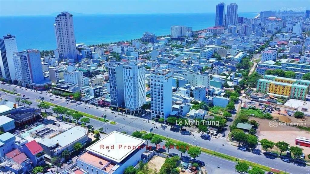 Bán lô đất 2 mt trước sau phan tứ  ngang 8m  sát biển 100m