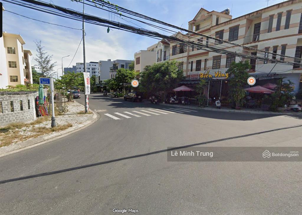 Bán lô đất 2 mt trước sau phan tứ  ngang 8m  sát biển 100m