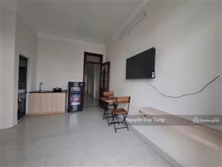 Nhỉnh 10 tỷ sở hữu ngay nhà 3 tầng mt nguyễn đình trân  đường 7.5m  cách biển 200m