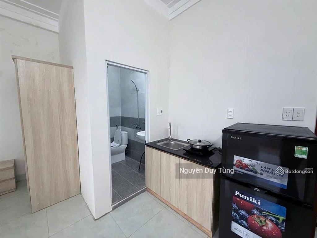 Nhỉnh 10 tỷ sở hữu ngay nhà 3 tầng mt nguyễn đình trân  đường 7.5m  cách biển 200m