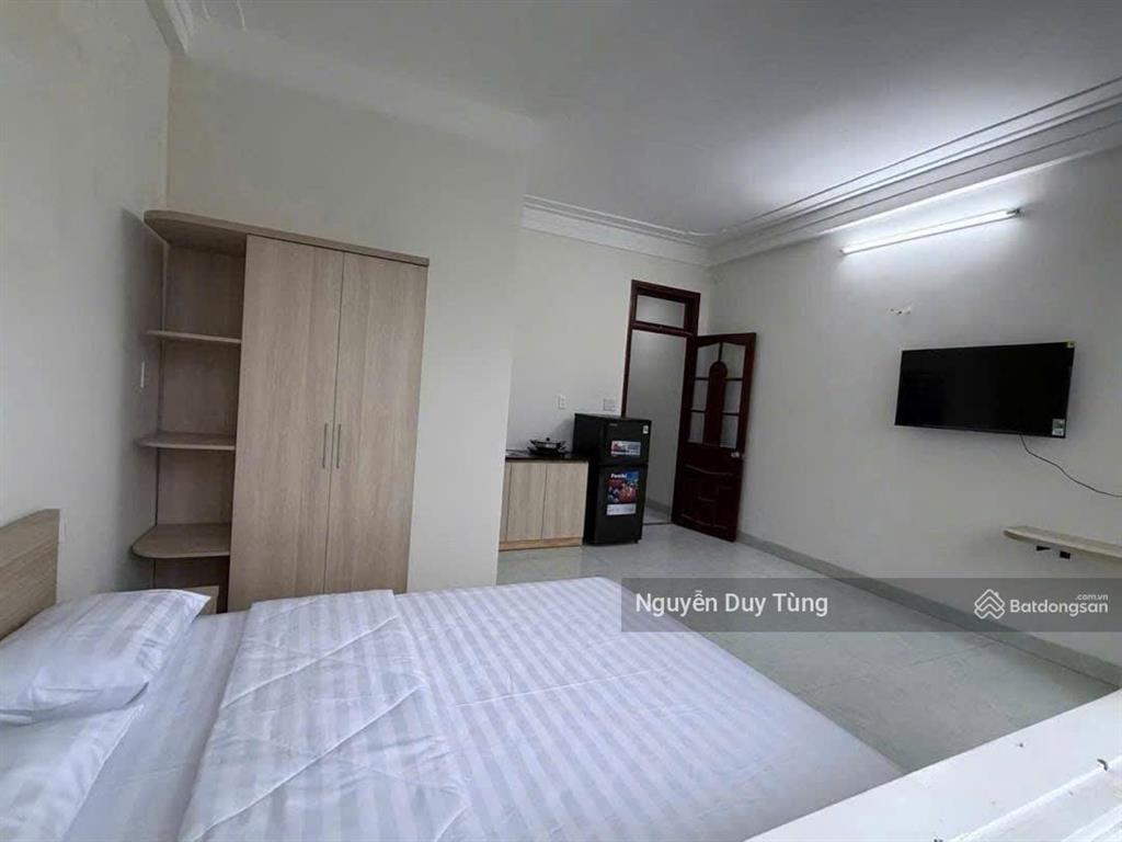 Nhỉnh 10 tỷ sở hữu ngay nhà 3 tầng mt nguyễn đình trân  đường 7.5m  cách biển 200m