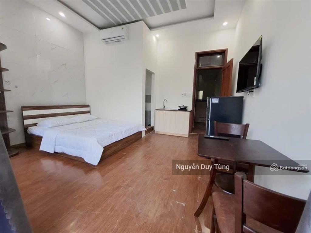 Nhỉnh 10 tỷ sở hữu ngay nhà 3 tầng mt nguyễn đình trân  đường 7.5m  cách biển 200m