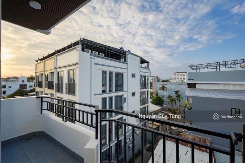 Hot! toà căn hộ phố tây an thượng  gần biển  khai thác airbnb dòng tiền 80 triệu/tháng
