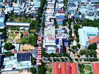 Góc 2 mặt tiền đường phan tứ  ra biển chỉ 200 mét