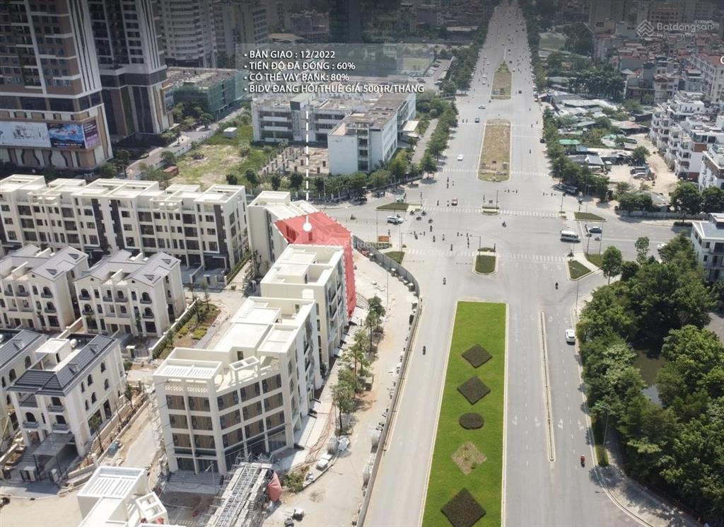 Cần bán gấp!!! song lập 240m2 hướng băc khu k7 starlake tây hồ tây 650tr/m2