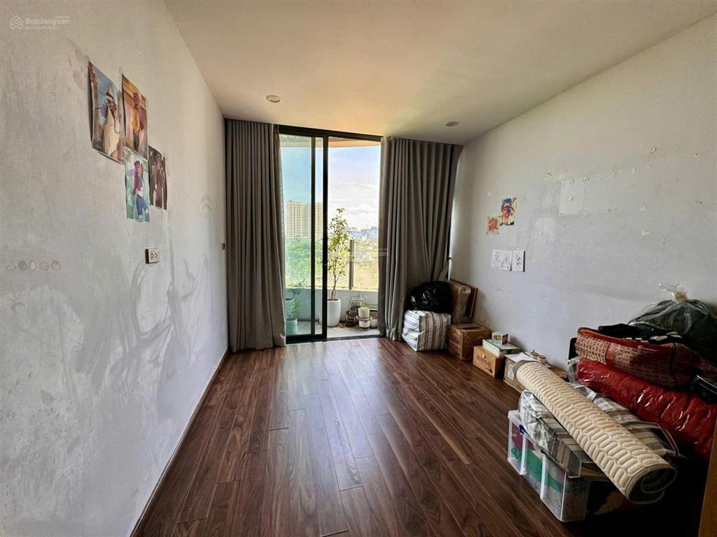 Chủ nhà cần bán gấp căn hộ 2pn  59.2m2  6,8 tỷ tại chung cư n04a ngoại giao đoàn 0375 745 ***