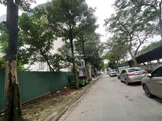 Bán gấp căn liền kề resco 521 cổ nhuế 116m229 tỷ  0375 745 ***