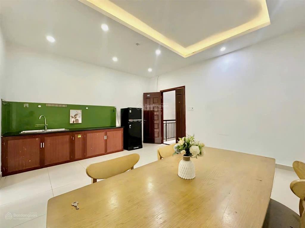 Căn hộ 1pn 50m²  máy giặt riêng  thang máy  gần etown cộng hòa, chợ hoàng hoa thám quận tân bình