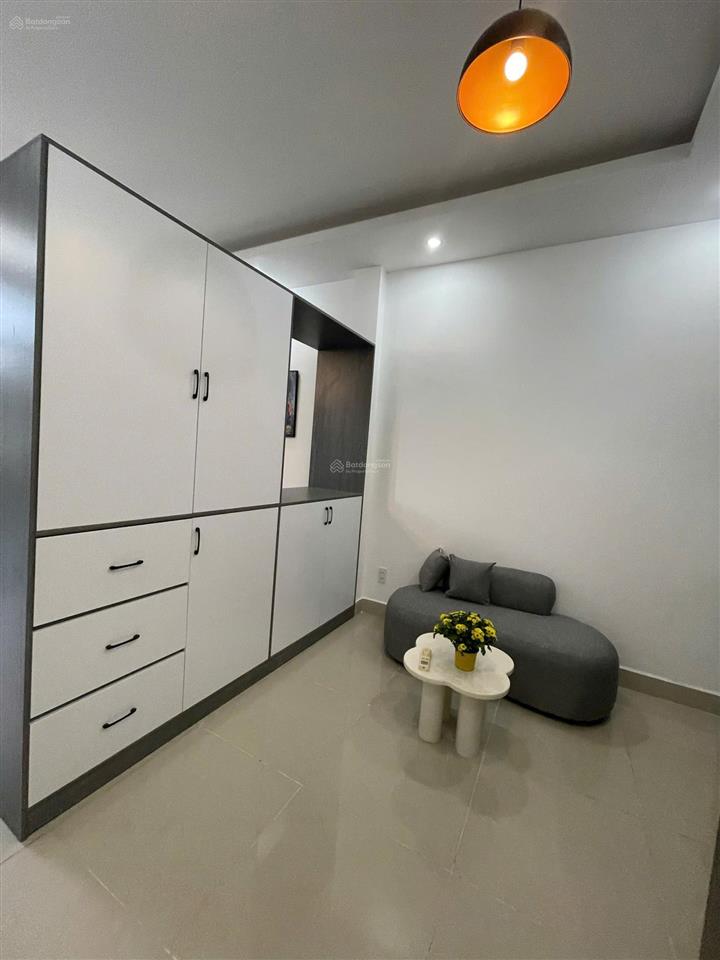 Studio full nội thất  ban công  gần đh văn lang, chợ bến thành, cầu ông lãnh quận 1