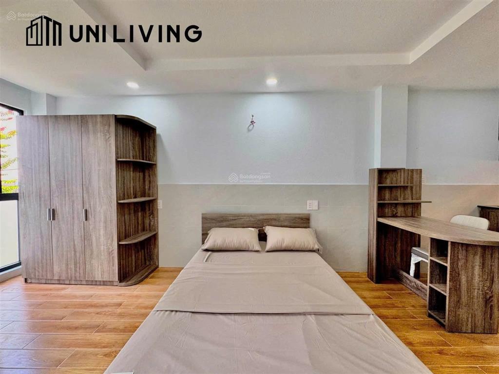 Cho thuê căn hộ full nội thất  ban công  gần đh bách khoa, đh huflit quận 10