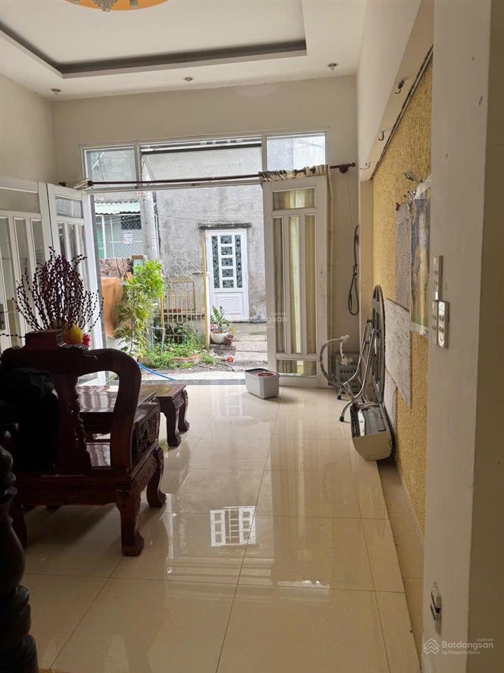 Nhà 2 tầng 2 mặt tiền bờ kè phước kiển nhà bè giá 3.3 tỷ