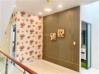 Bán nhà 1 trệt 2 lầu kdc sunshine tam hiệp