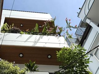 Nhà đẹp mới xây  gần bv hoàn mỹ  hxh đường phan xích long