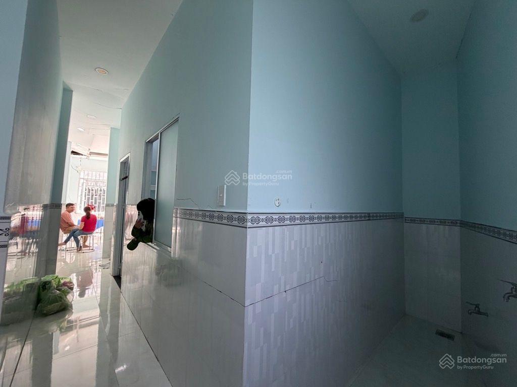 Nhà cấp 4  dt 69,5m2 trung tâm nhà bè, 2 phòng ngủ sổ hồng riêng