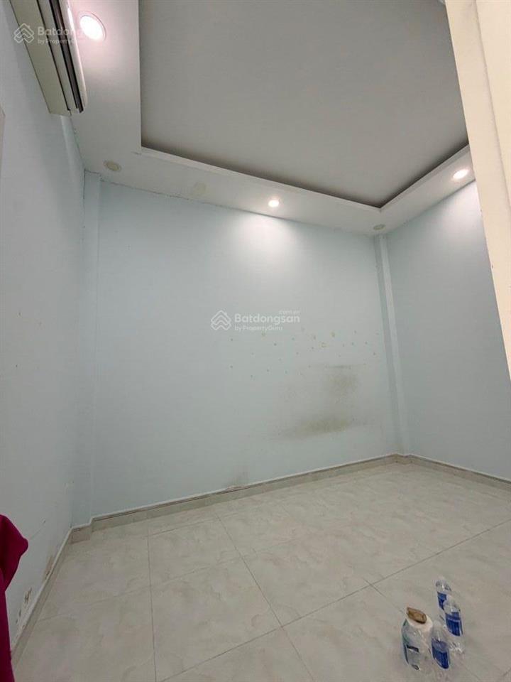 Nhà cấp 4  dt 69,5m2 trung tâm nhà bè, 2 phòng ngủ sổ hồng riêng