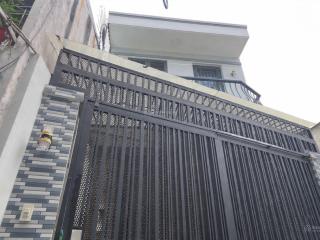 Bán nhà 2 tầng full nội thất  sát hẻm xe hơi  gần kdc nam long quận 7 giá 7,2 tỷ
