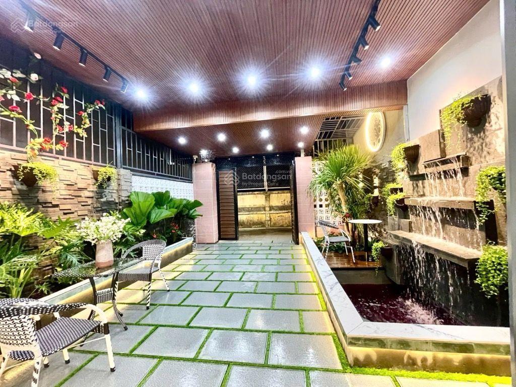 Bán nhà sân vườn mini  ( kho b )trung tâm tt nhà bè đặng ngữ lâm  dt 150 m2  giá 7,265 tỷ