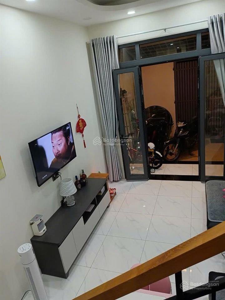 Bán nhà đẹp  hẻm huỳnh tấn phát phú thuận  giá 4,85 tỷ