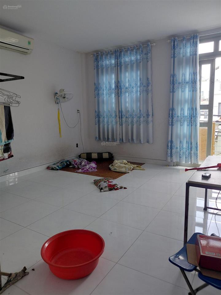 Nhà cho thuê hẻm xe hơi võ thị nhờ buôn bán nhỏ lẻ được  dt 62m2 giá 10/ tháng