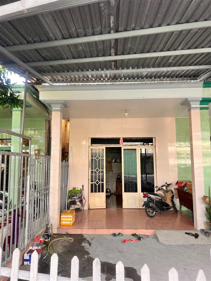 Bán nhà cấp 4 mặt tiền đường nhựa 6m hiệp phước  100m2  3,65 tỷ