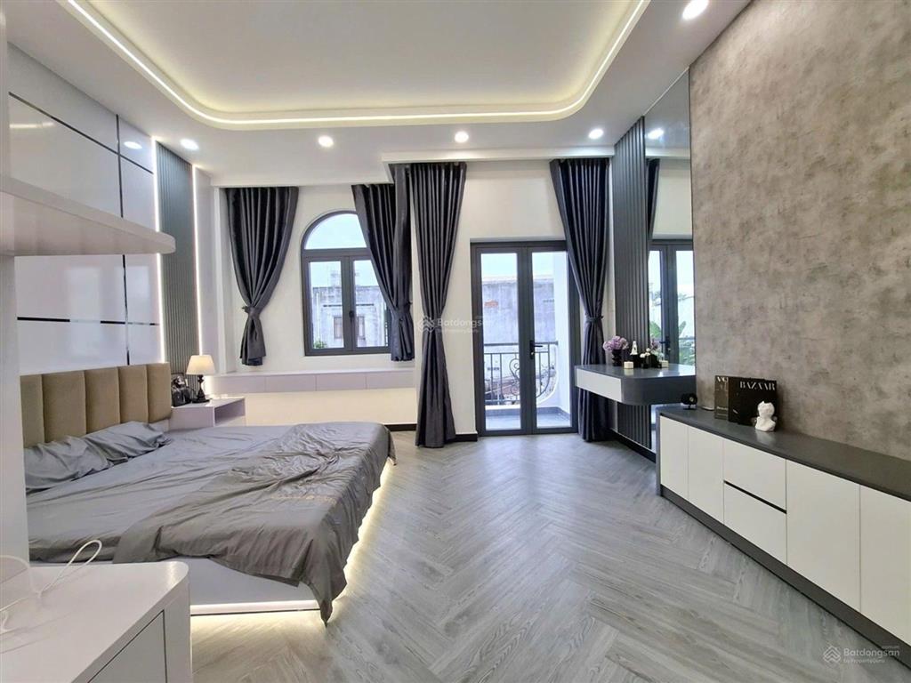 Bán nhà 3 tầng hẻm ô tô 7m huỳnh tấn phát, thị trấn nhà bè  sát q7  chỉ 5,96 tỷ