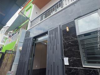 Bán nhà q.7 chỉ 5.5 tỷ. dt 46m2. 2 tầng 2 phòng ngủ. sổ hồng.hxh thông thoáng. giá chỉ 5.5 tỷ