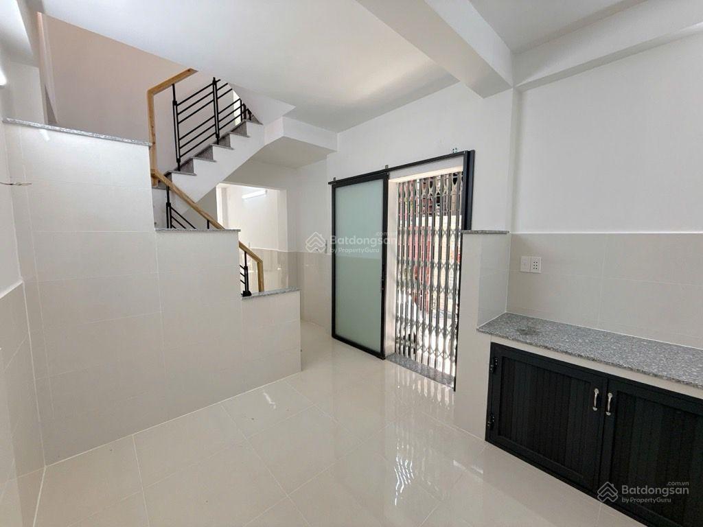 Nhà mới nguyễn thị thập.dt 4mx15m.3 tầng 5 phòng ngủ. sổ hồng. hẻm ô tô. cạnh lotte. chỉ hơn 6 tỷ