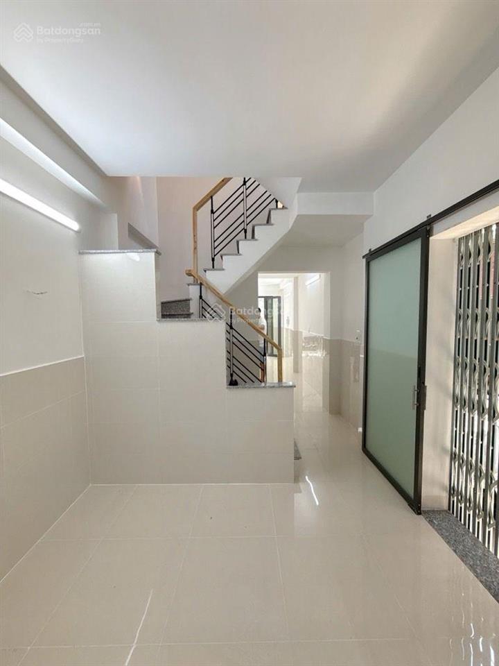 Nhà mới nguyễn thị thập.dt 4mx15m.3 tầng 5 phòng ngủ. sổ hồng. hẻm ô tô. cạnh lotte. chỉ hơn 6 tỷ