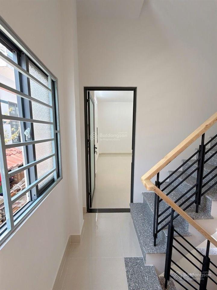 Nhà mới nguyễn thị thập.dt 4mx15m.3 tầng 5 phòng ngủ. sổ hồng. hẻm ô tô. cạnh lotte. chỉ hơn 6 tỷ