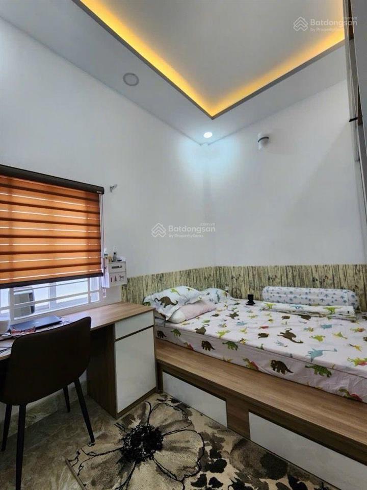Bán nhà cạnh lotte himlam. 3 tầng 4 phòng ngủ. ngang 4.5m dài 10m. sổ hồng, hoàn công . chỉ 5 tỷ