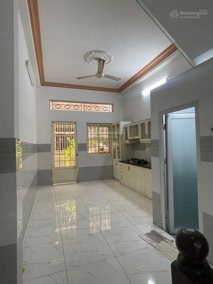 Bán nhà tân hưng  dt 4m x 19m  3 tầng 4 pn  có sân đỗ xe  dọn vào ở ngay  chỉ 6.9 tỷ