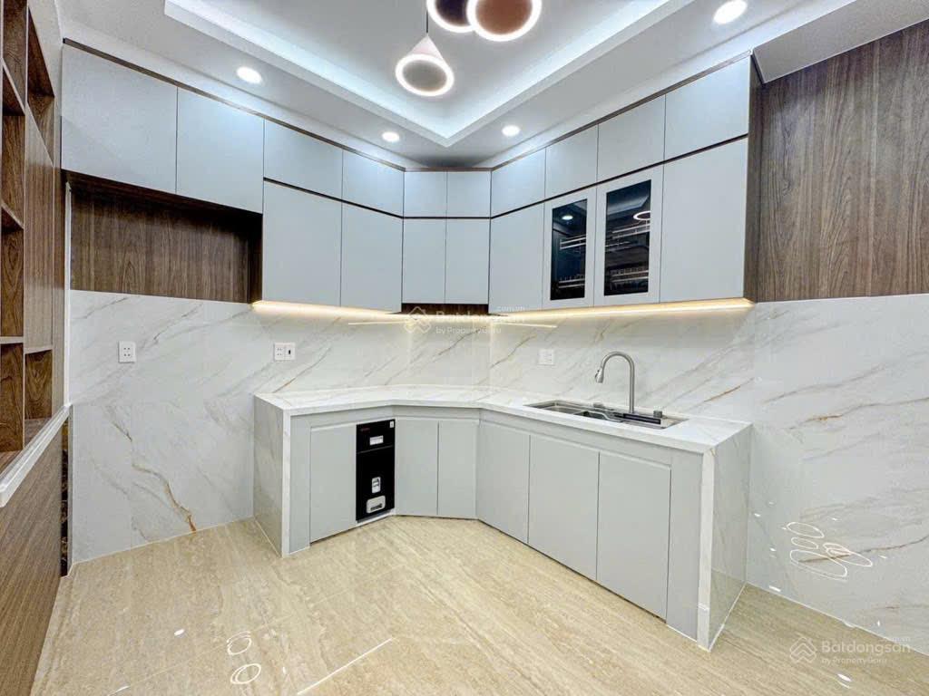 Bán nhà cạnh lotte himlam  ngang 5m dài 12m  3 tầng 4 pn  shr  tặng full nội thất  chỉ 6.8t