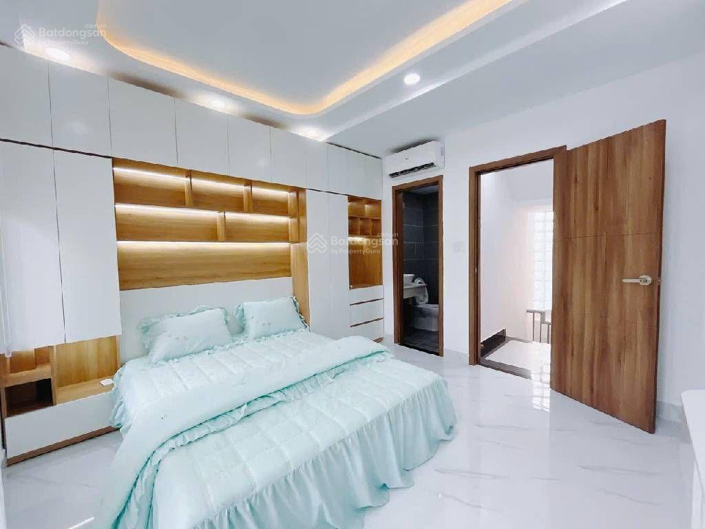 Bán nhà tân hưng. cạnh lotte. 4 tầng 5 phòng ngủ. dt 3.7m x 9m. hẻm oto. sổ hồng. giá chỉ 7.5 tỷ