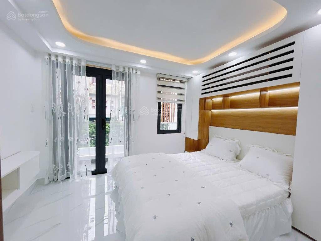 Bán nhà tân hưng. cạnh lotte. 4 tầng 5 phòng ngủ. dt 3.7m x 9m. hẻm oto. sổ hồng. giá chỉ 7.5 tỷ