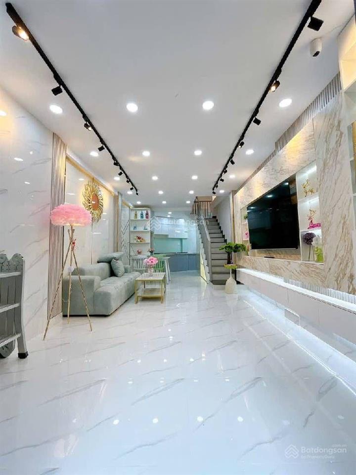 Bán nhà tân hưng. cạnh lotte. 4 tầng 5 phòng ngủ. dt 3.7m x 9m. hẻm oto. sổ hồng. giá chỉ 7.5 tỷ