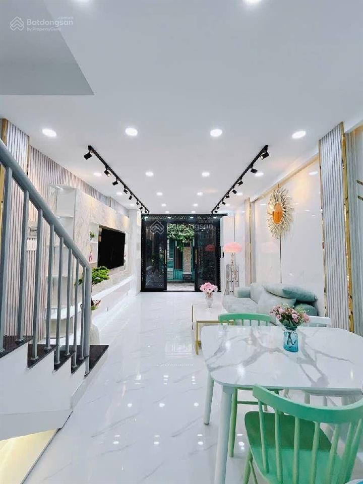 Bán nhà tân hưng. cạnh lotte. 4 tầng 5 phòng ngủ. dt 3.7m x 9m. hẻm oto. sổ hồng. giá chỉ 7.5 tỷ