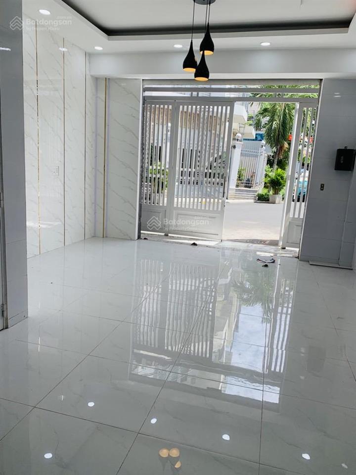 Bán nhà cạnh lotte  hẻm xe hơi  phù hợp kinh doanh đa ngành nghề  nhà btct  giá 8,5 tỷ