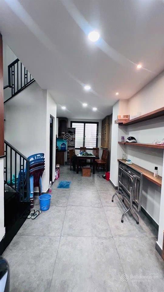 Bán nhà tân hưng. diện tích 133,7m2 (4 tấm 5pn). sổ hồng, hoàn công. hẻm thông nhiều phía. chỉ 7 tỷ