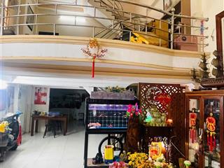 Bán nhà tân thuận. diện tích khủng 60m2  ngang 5m nở hậu. 5 phòng ngủ. sổ hồng. giá chỉ 7 tỷ