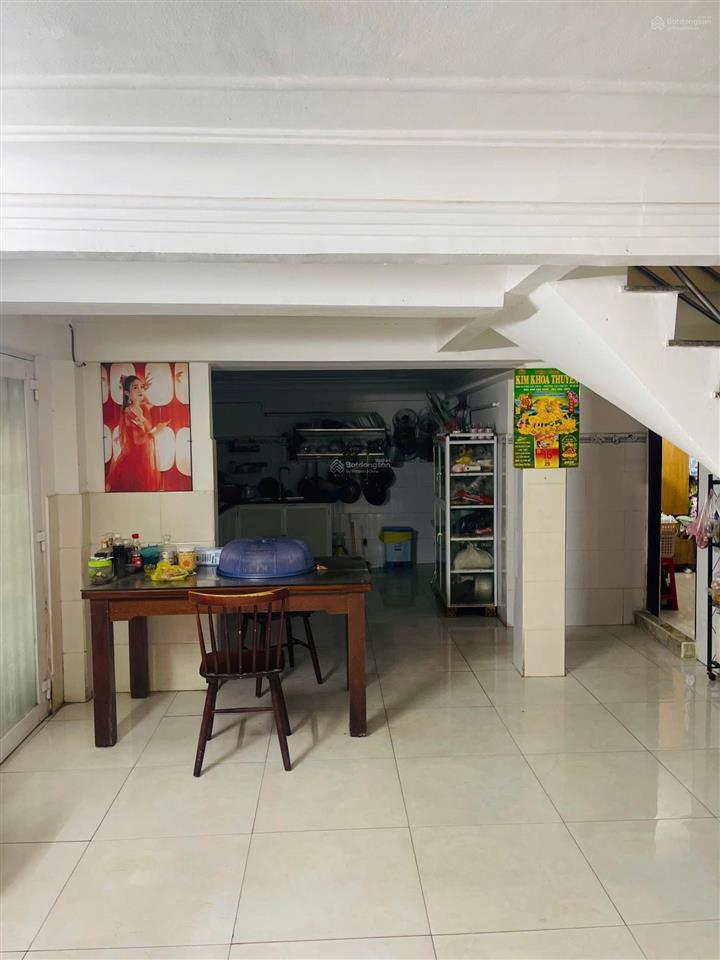 Bán nhà tân thuận. diện tích khủng 60m2  ngang 5m nở hậu. 5 phòng ngủ. sổ hồng. giá chỉ 7 tỷ