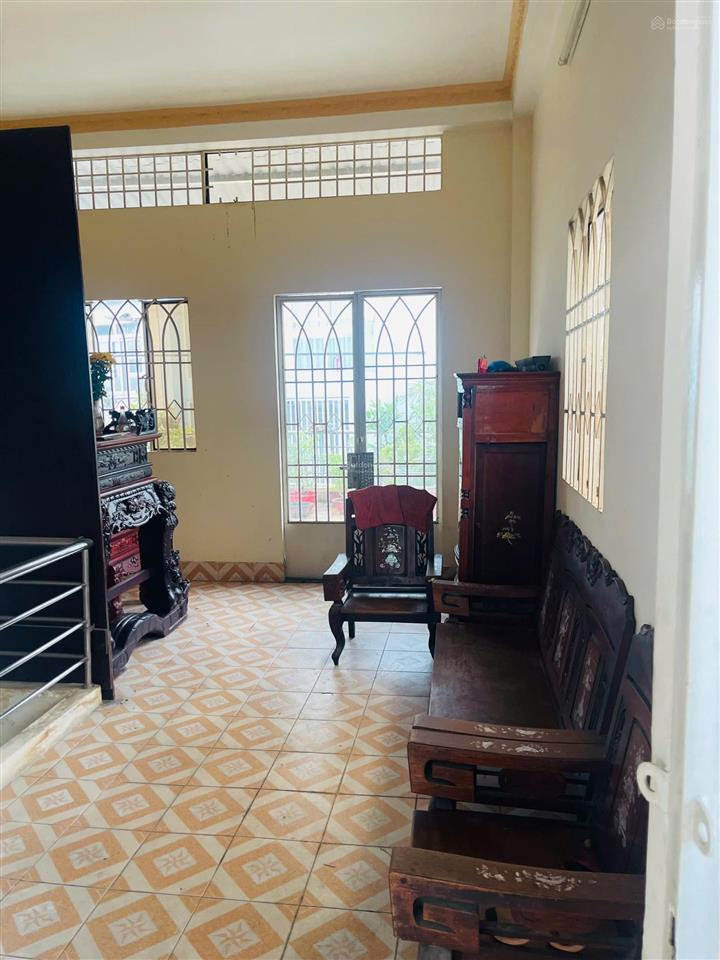 Bán nhà tân thuận. diện tích khủng 60m2  ngang 5m nở hậu. 5 phòng ngủ. sổ hồng. giá chỉ 7 tỷ