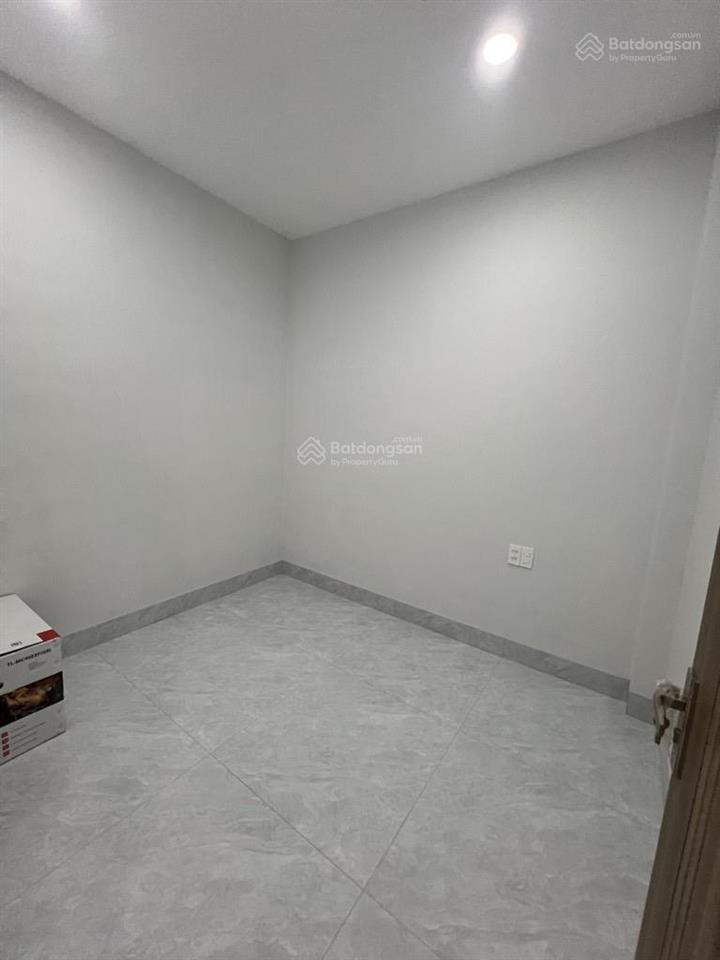 Bán nhà tân hưng, ngang 3.6m dài 16m. 2 tầng 3 phòng ngủ. sổ hồng. giá chỉ 6 tỷ. chủ đã giảm mạnh