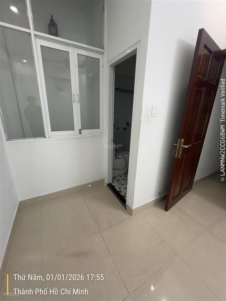 Bán nhà ngang 5,2m dài 12m 4 tầng oto vào nhà nhỉnh hơn 6,5 tỷ đ