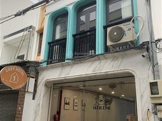 Bán khách sạn 12 phòng dòng tiền hơn 100tr/tháng