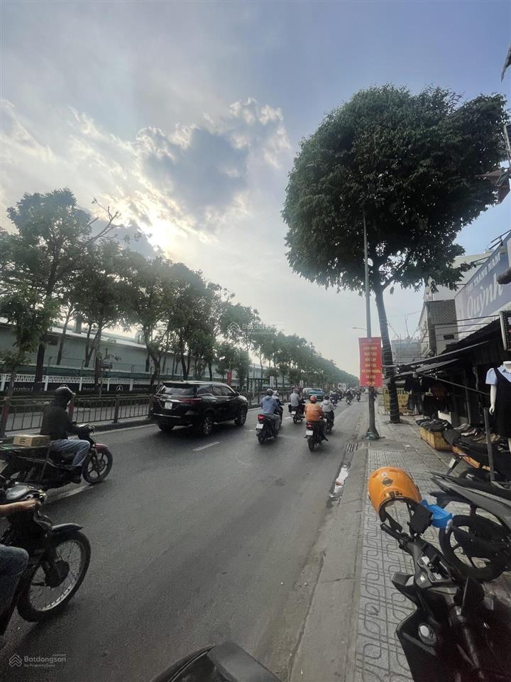 Bán nhà mặt tiền quang trung 6,6x16