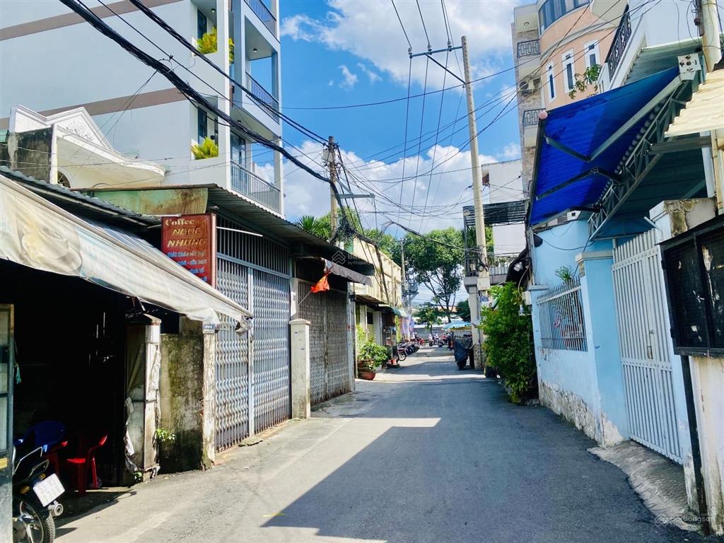 Bán nhà ở quang trung diện tích khủng hẻm ô tô
