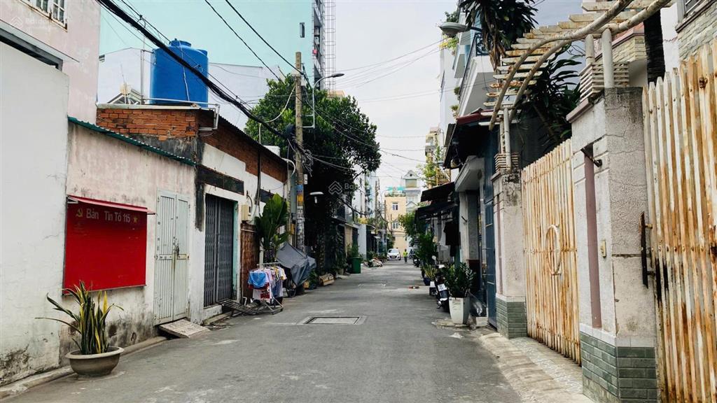 Bán nhà mặt tiền phạm văn bạch 8x20m