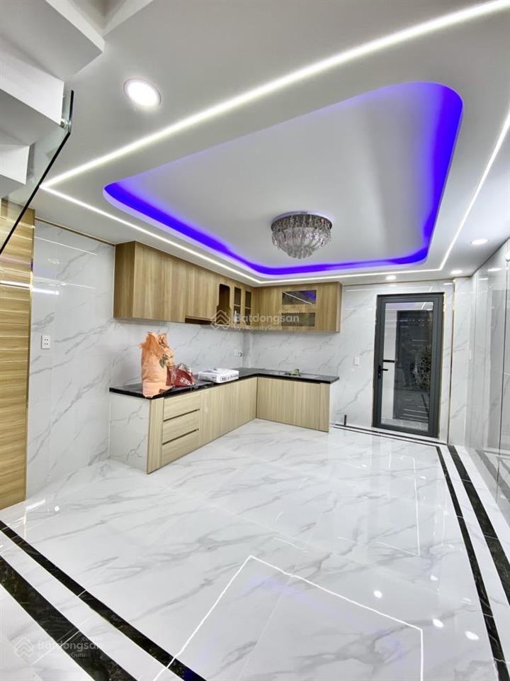 Siêu phẩm 2 mặt tiền 5 tầng trương phước phan sát khu tên lửa